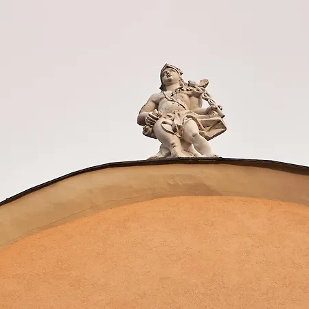 - Na Kowarskiej Starowce Ii